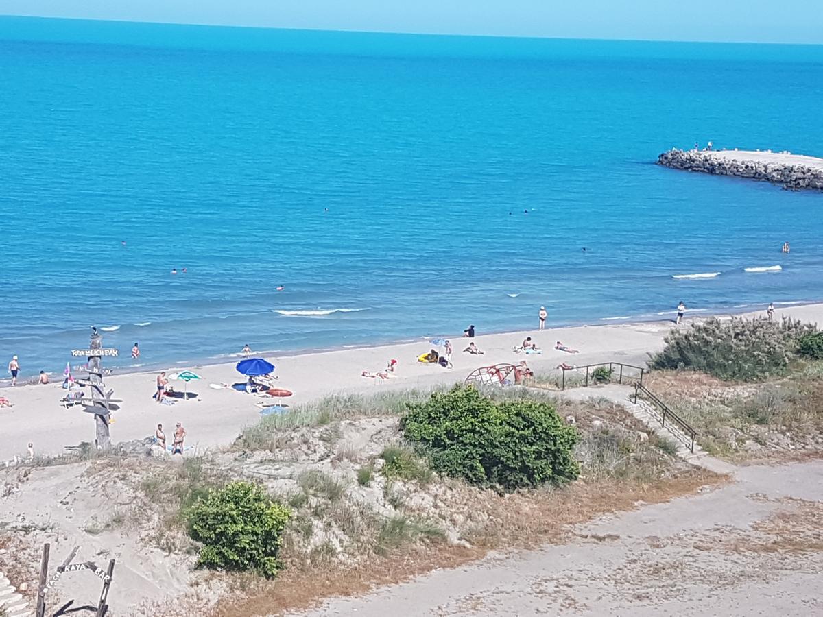 Apart Hotel Iglika Pomorie Buitenkant foto